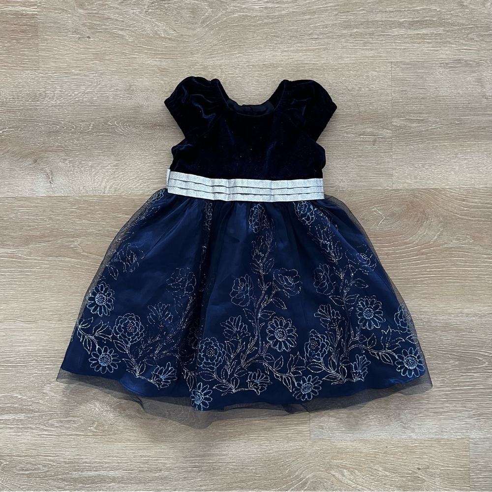 ✖️5/$10✖️ Jona Michelle Dress